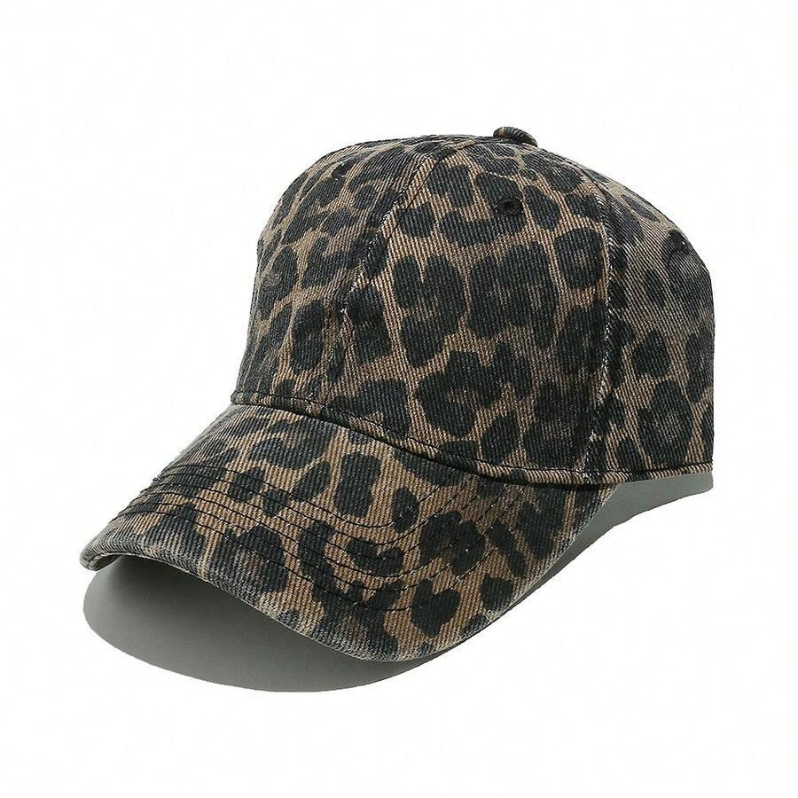 czapka z daszkiem animal print