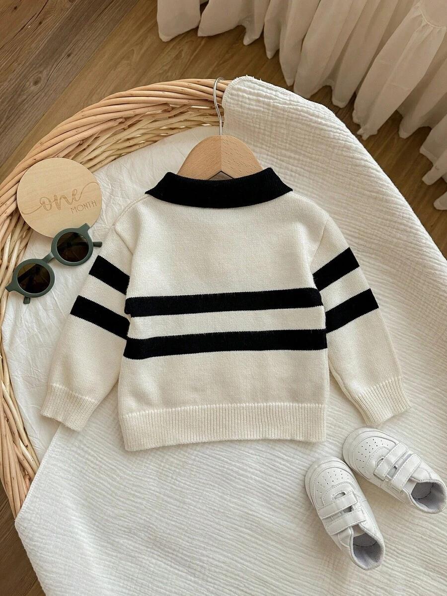 kolorowy sweter guziki 