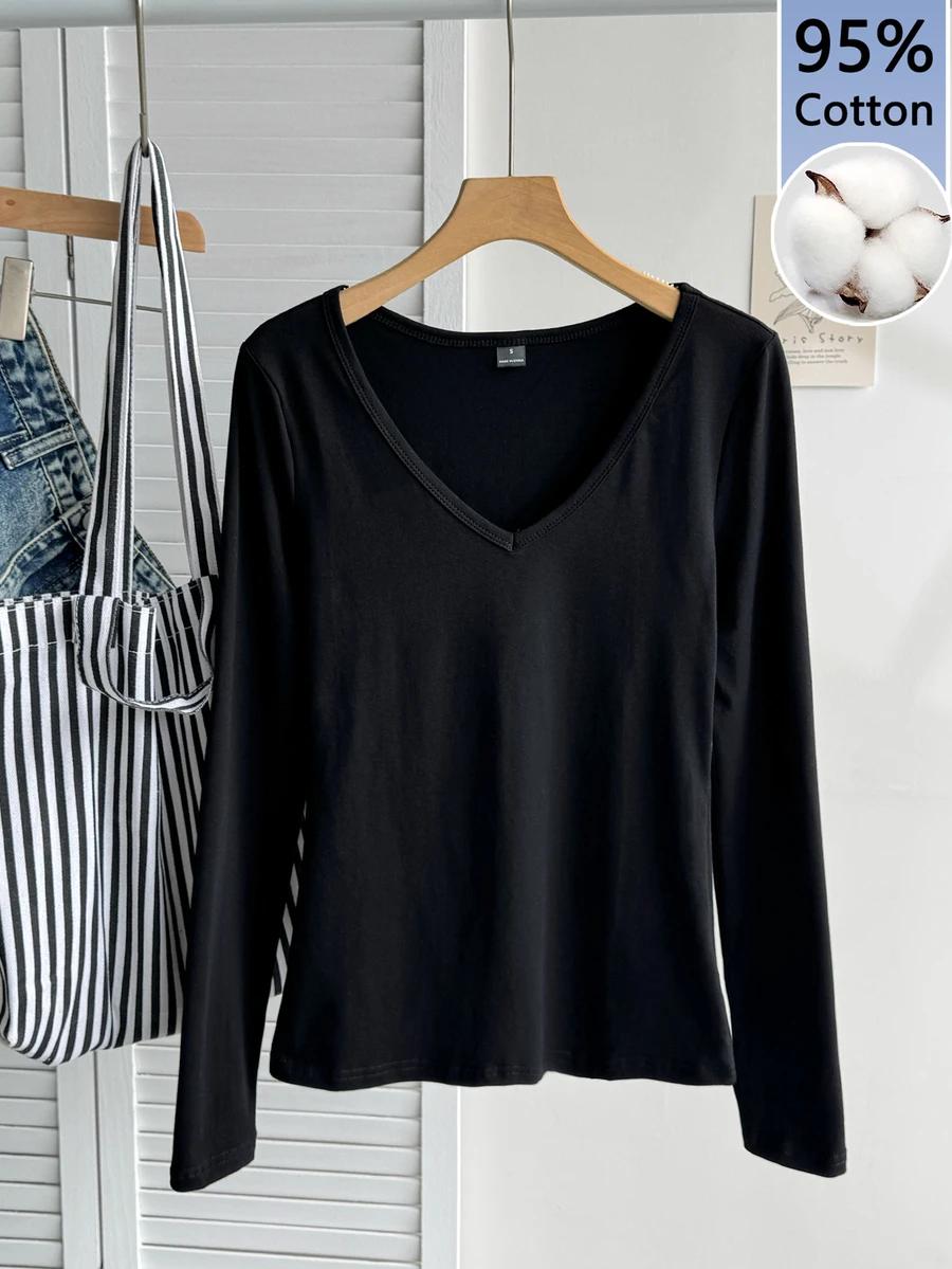 czarna bluzka v-neck