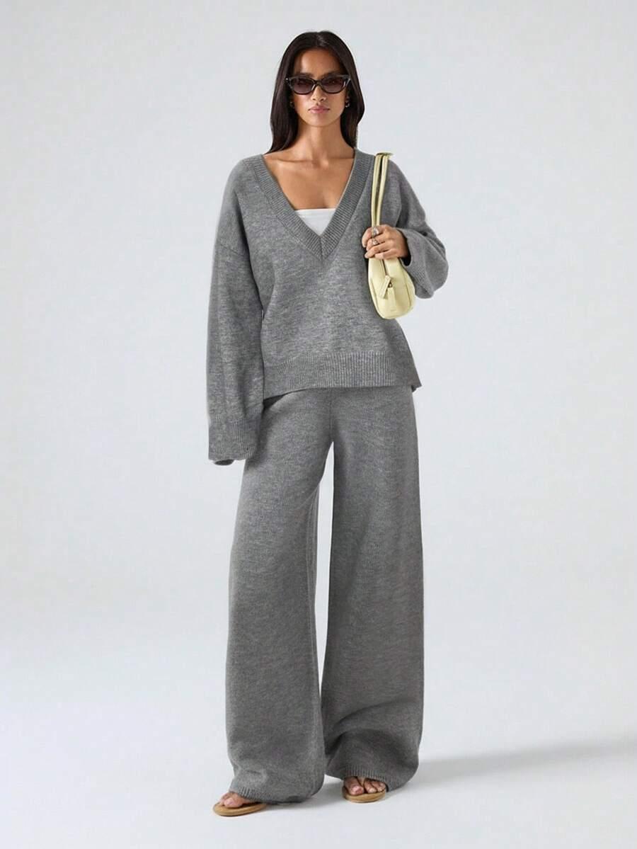 SWETER SPODNIE KOMPLET