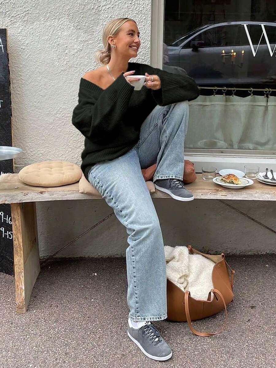 CZARNY SWETER BASIC