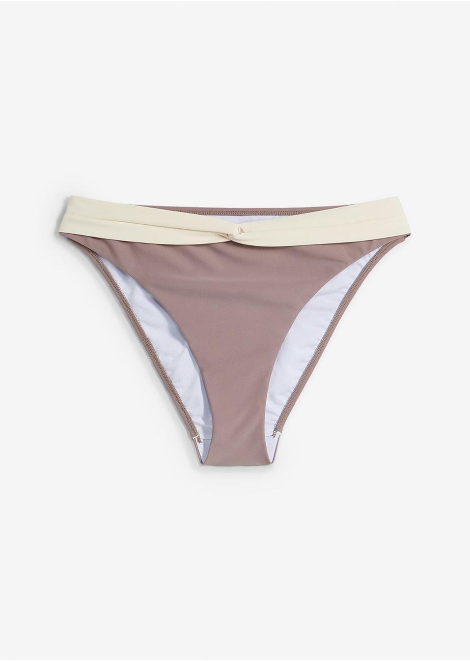 DÓŁ OD BIKINI