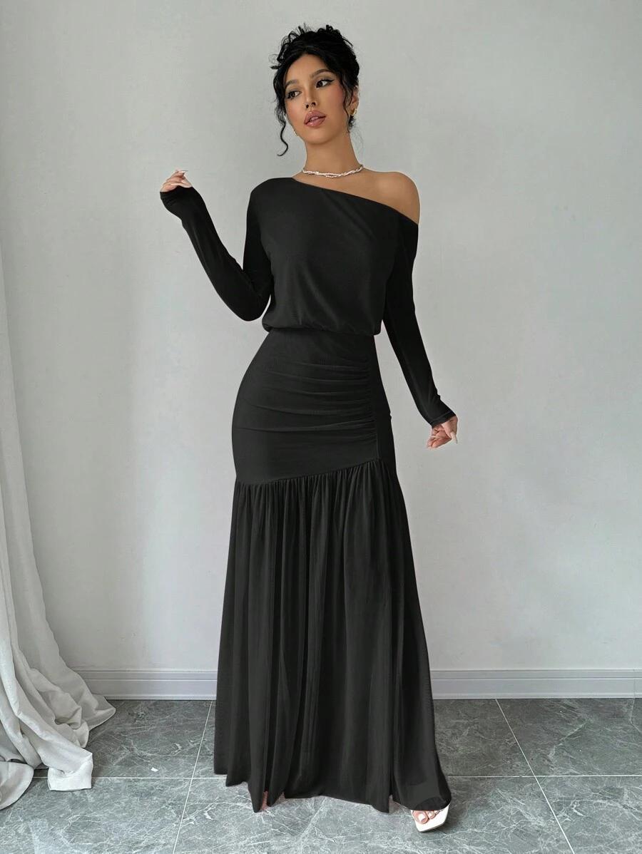 czarna maxi sukienka 