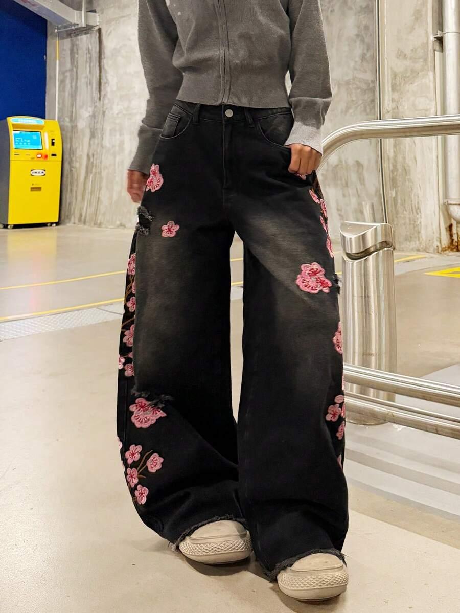 CZARNE SPODNIE JEANS HAFT