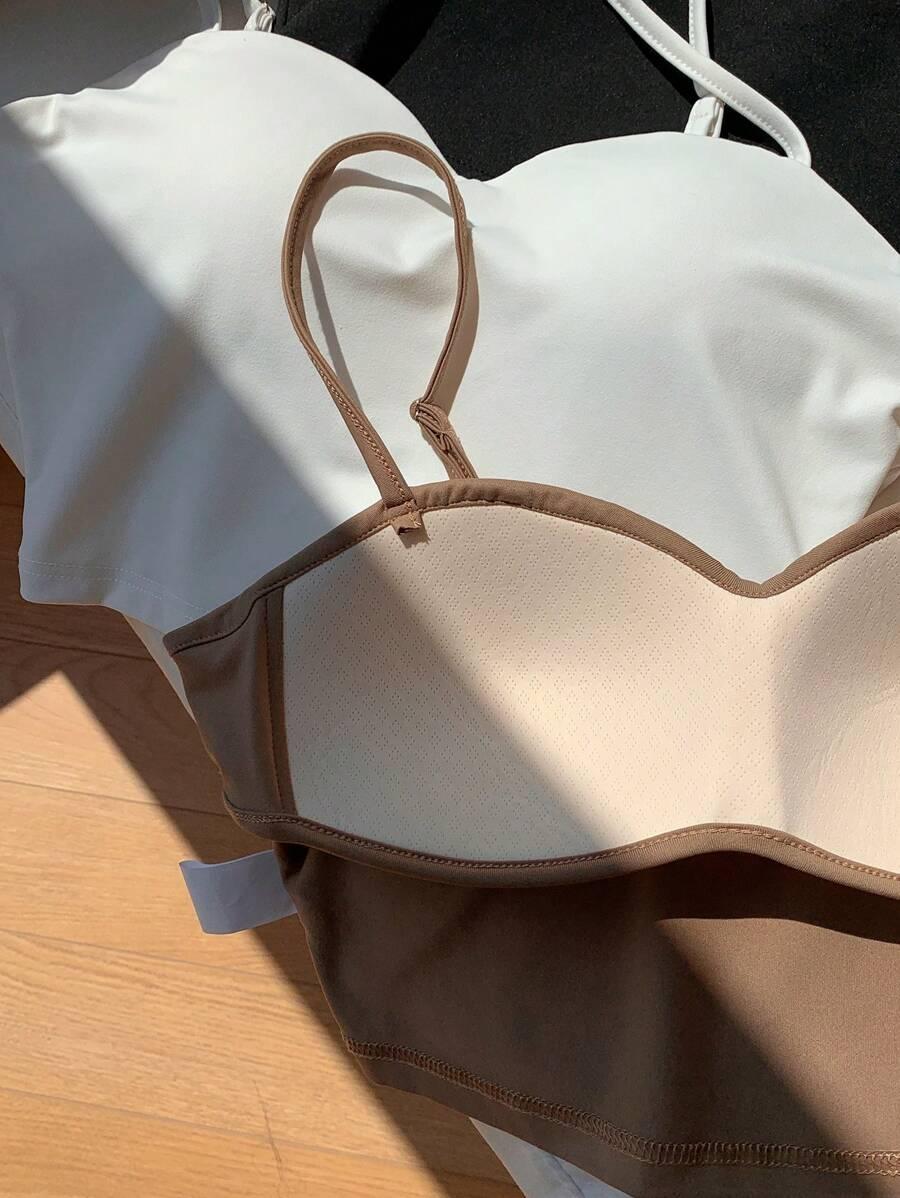 czarny crop top wbudowana miseczka