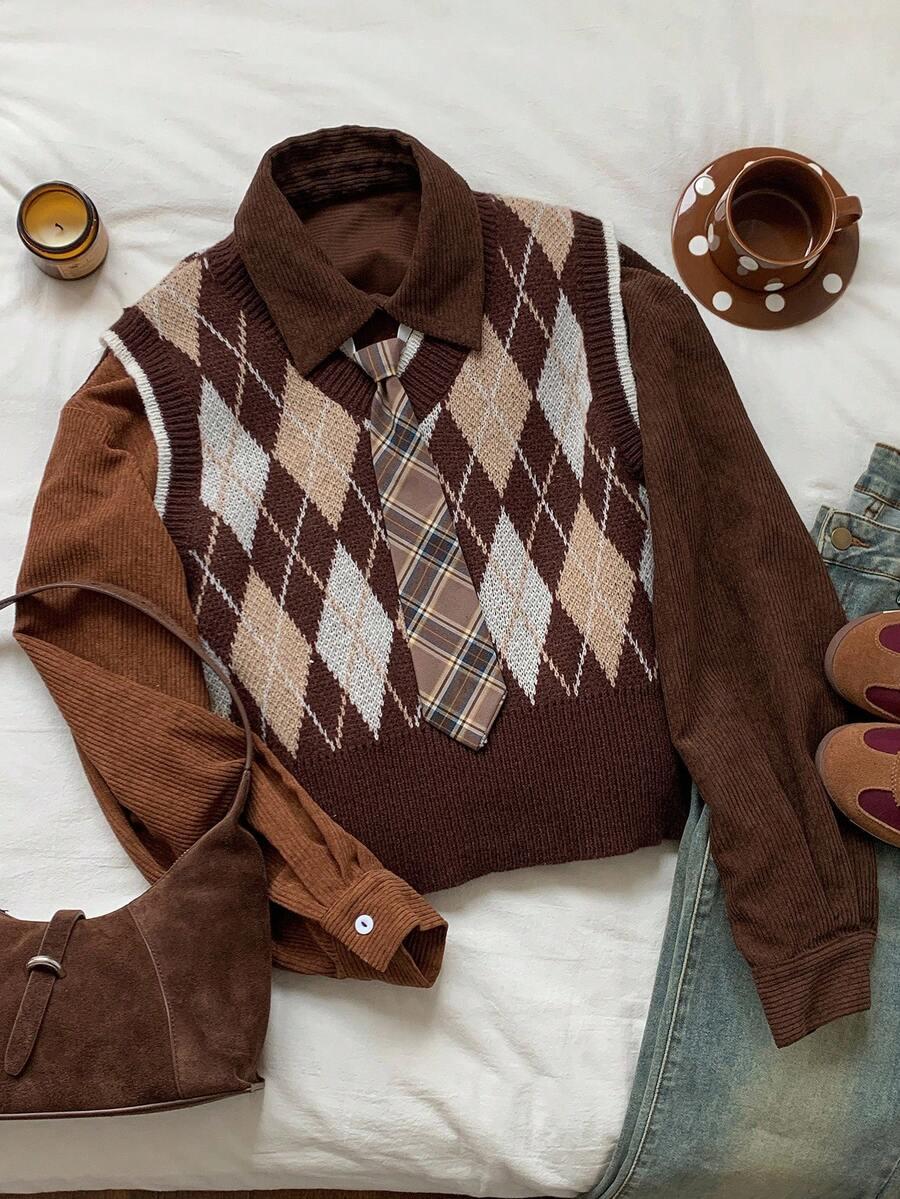 SWETER ODKRYTE RAMIONA
