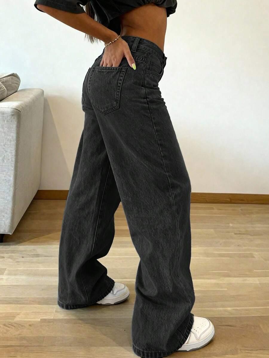czarne spodnie jeans
