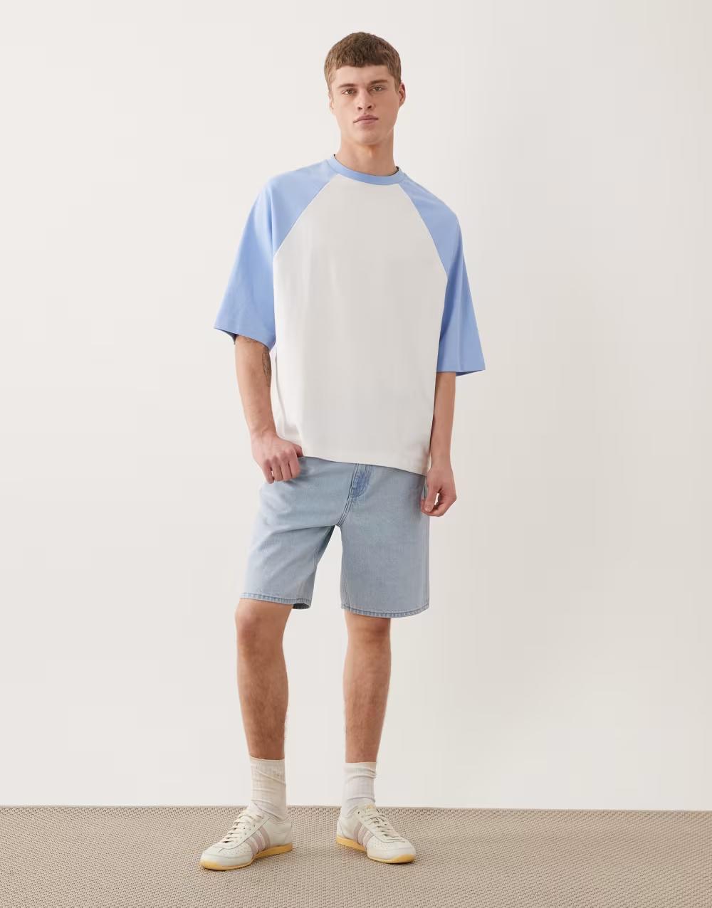 klasyczny luźny t-shirt kontrast tekstura