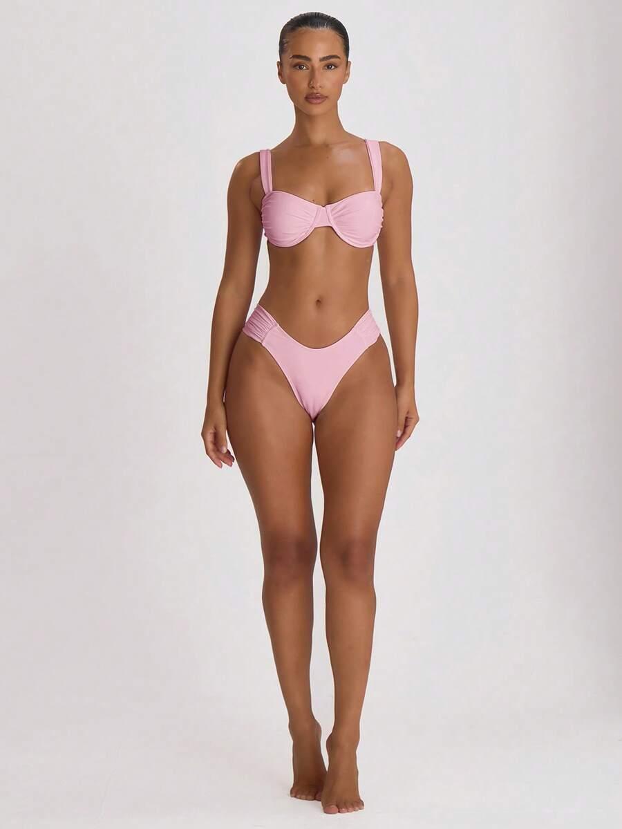 DÓŁ OD BIKINI