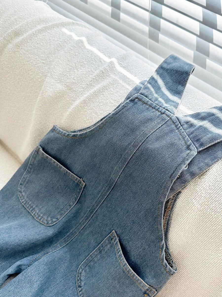 niebieskie ogrodniczki jeans 
