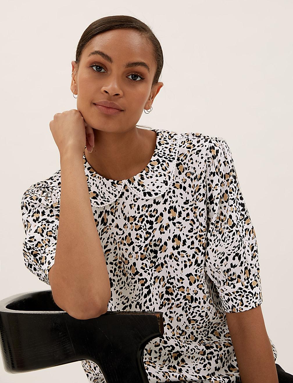 BLUZKA ANIMAL PRINT KOŁNIERZ T43-4466-Y8