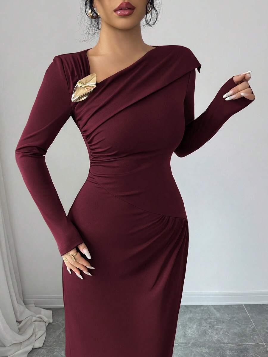 czerwona sukienka maxi