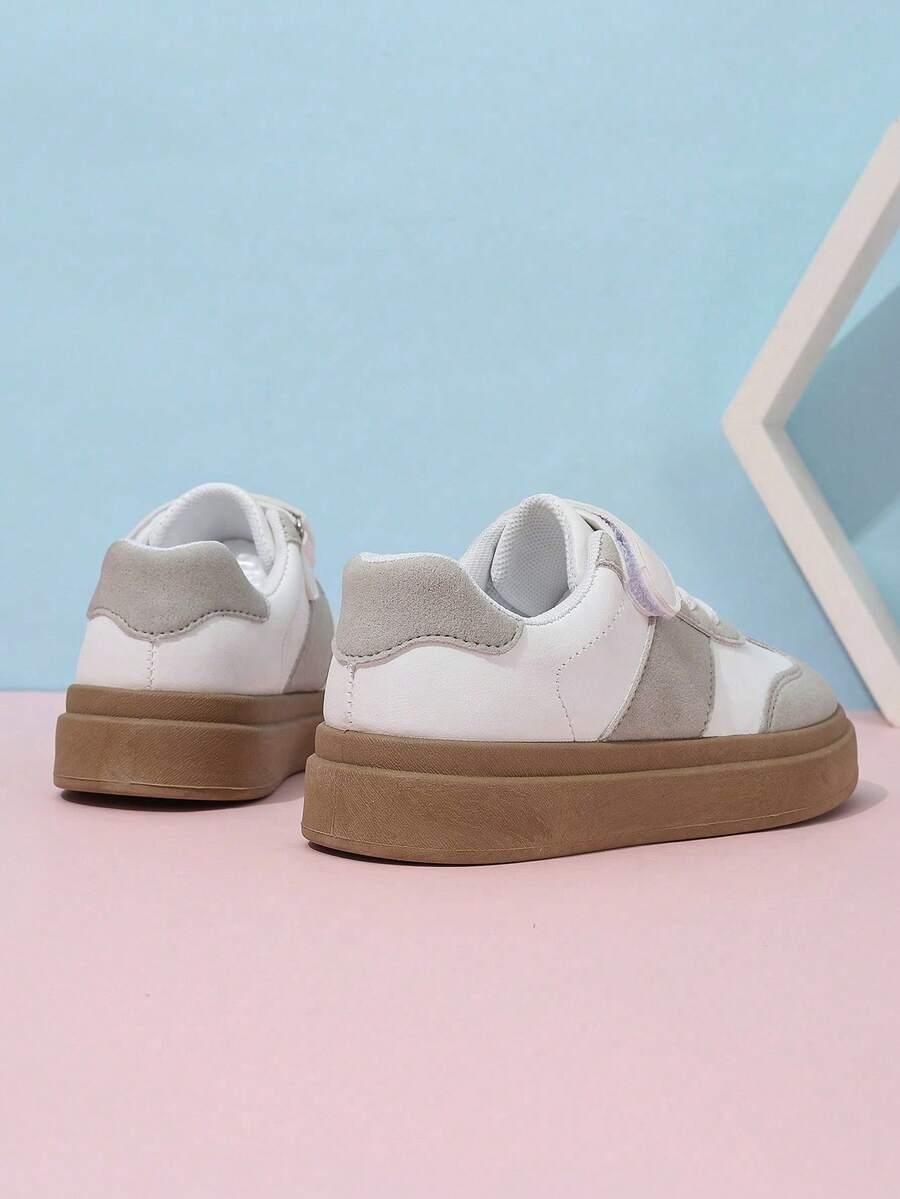 BUTY SPORTOWE RZEPY