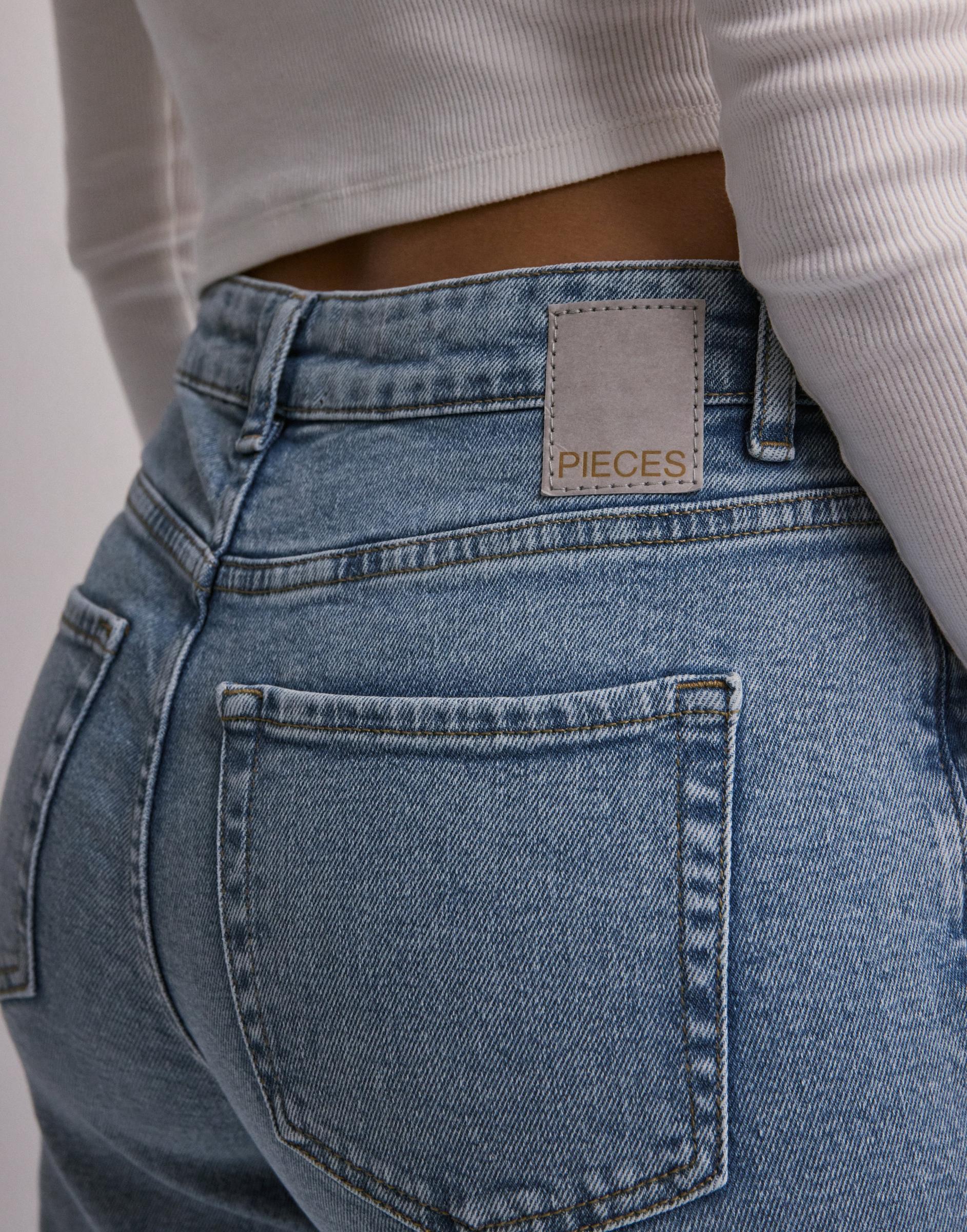 spodnie jeans z wysokim stanem