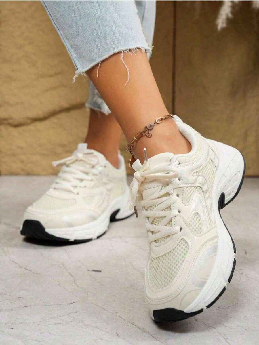 BIAŁE BUTY SPORTOWE
