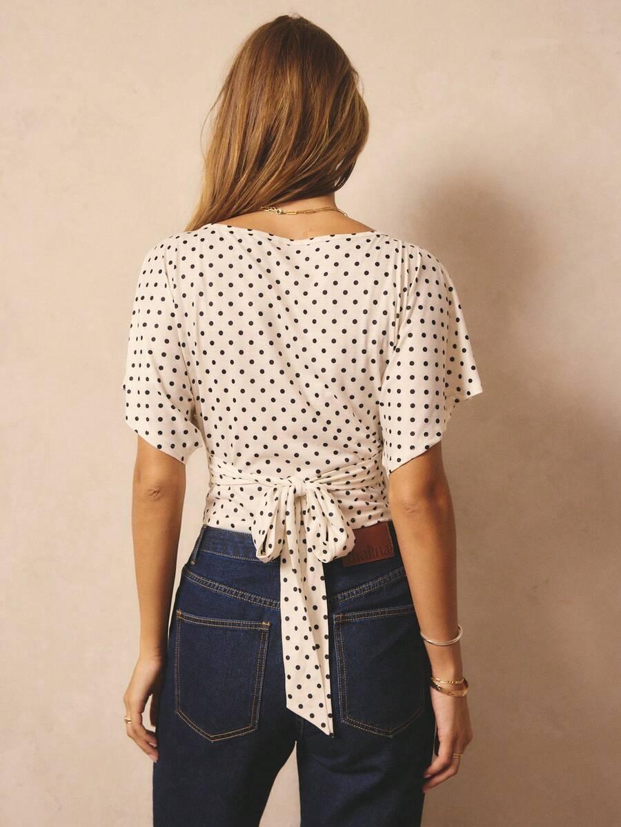 ELEGANCKI TOP W GROSZKI Z WIĄZANIEM