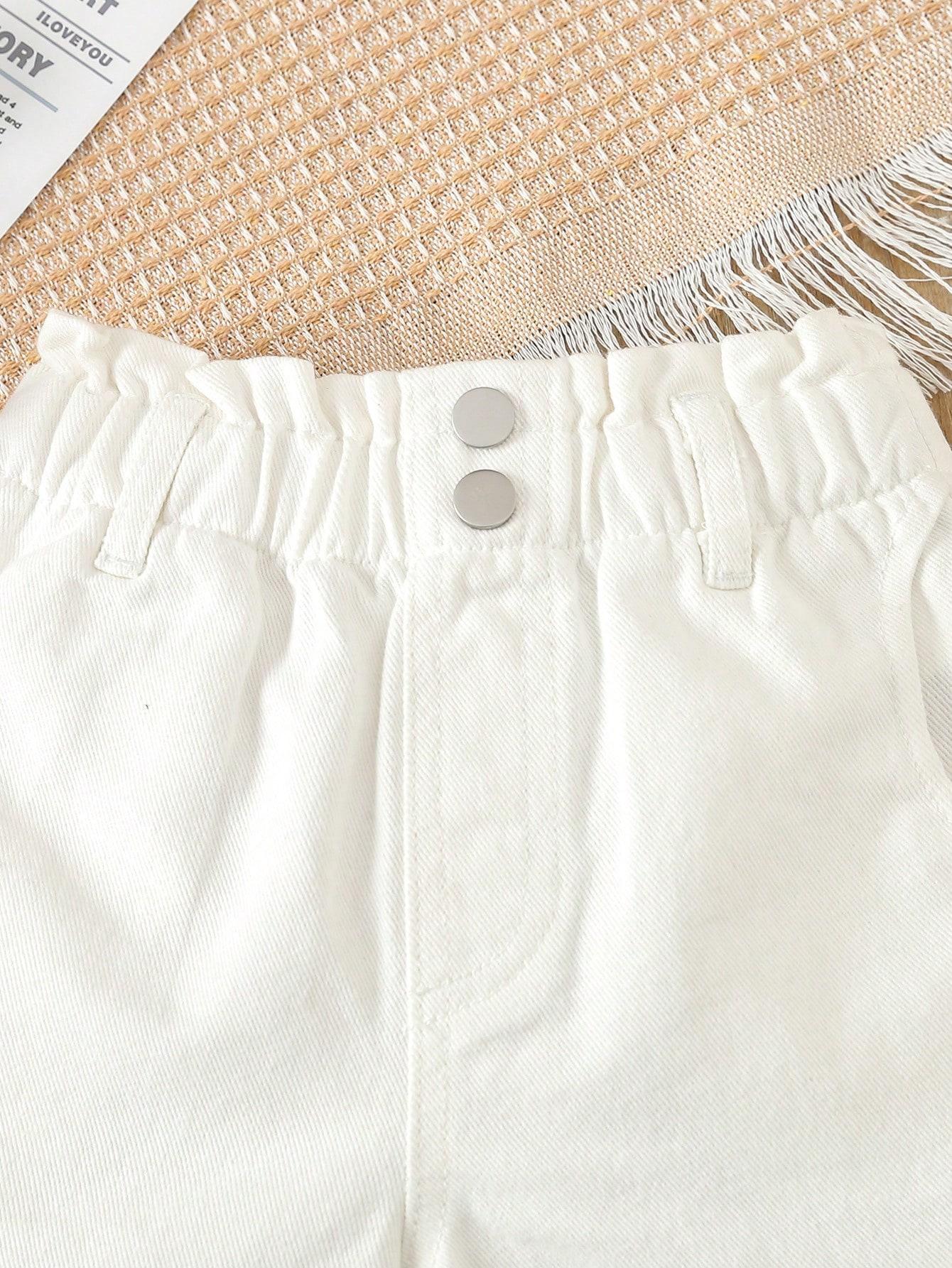 białe spodenki jeans