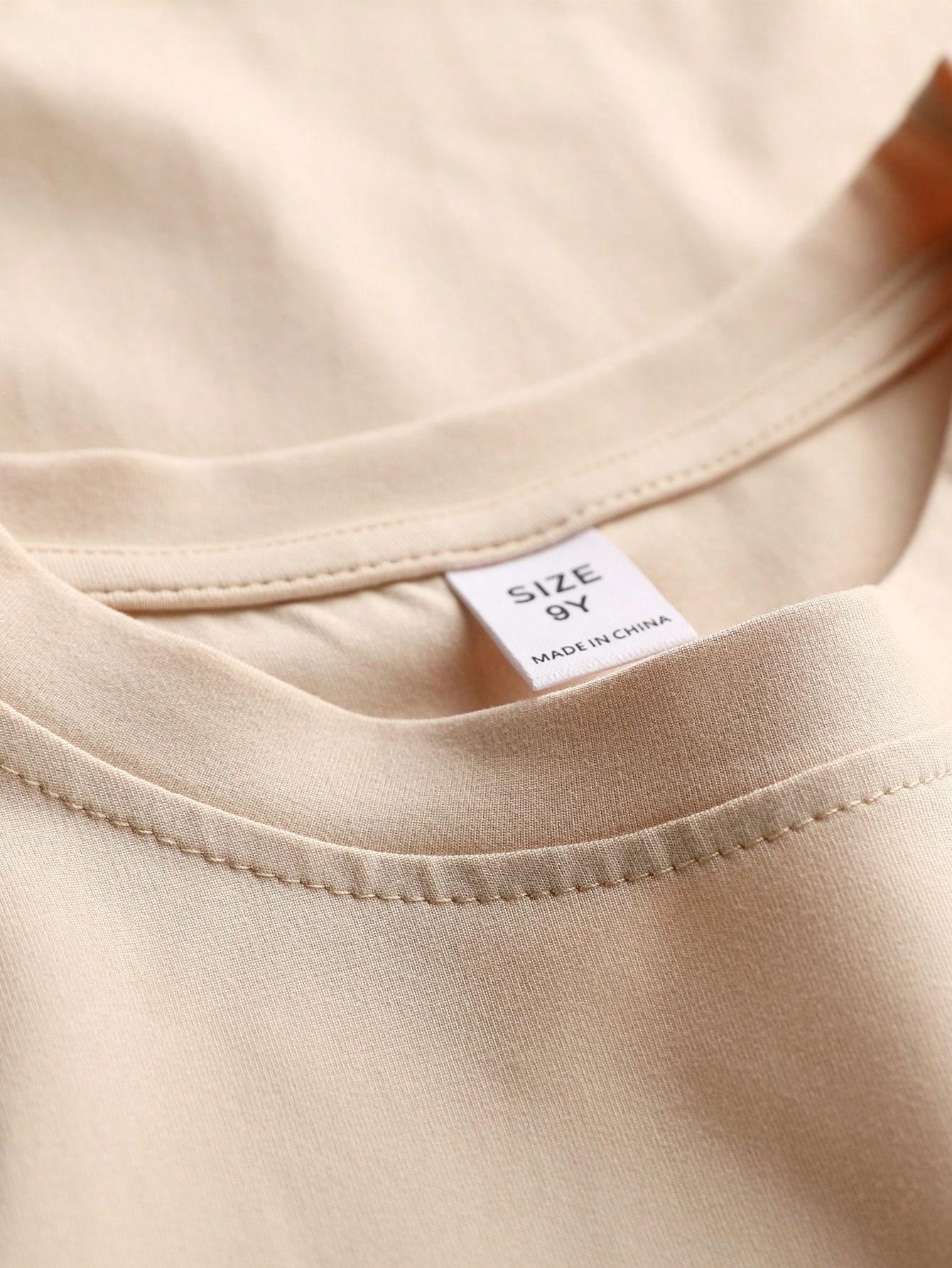 beżowy t-shirt okrągły dekolt
