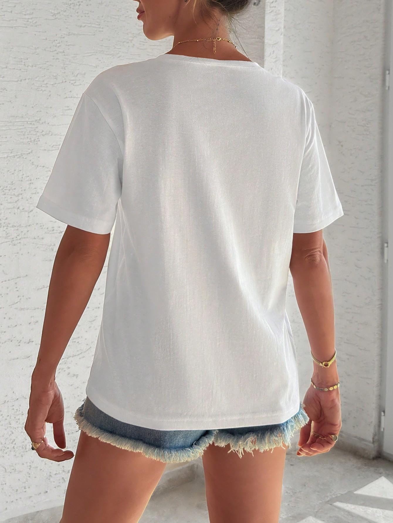 BIAŁY T-SHIRT KIESZEŃ