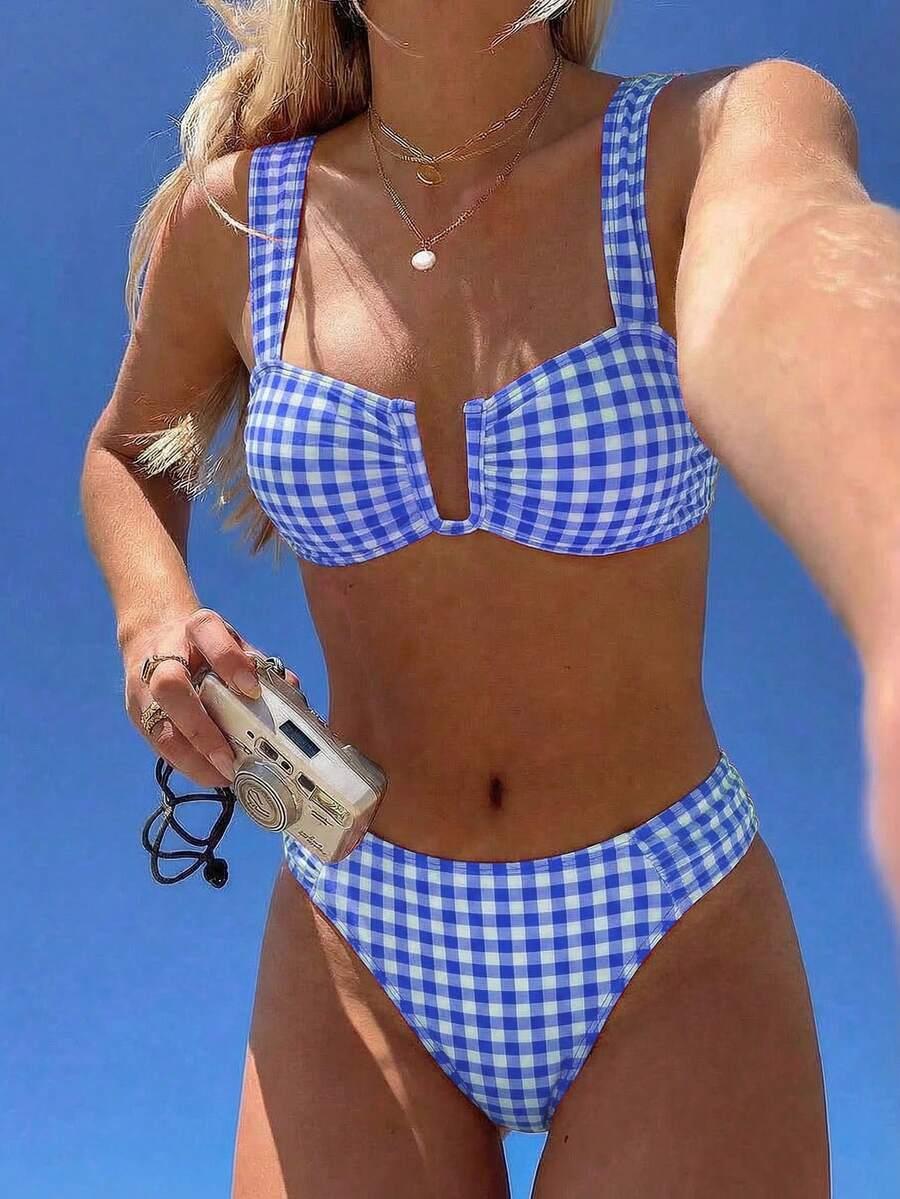 DWUCZĘŚCIOWY KOMPLET BIKINI