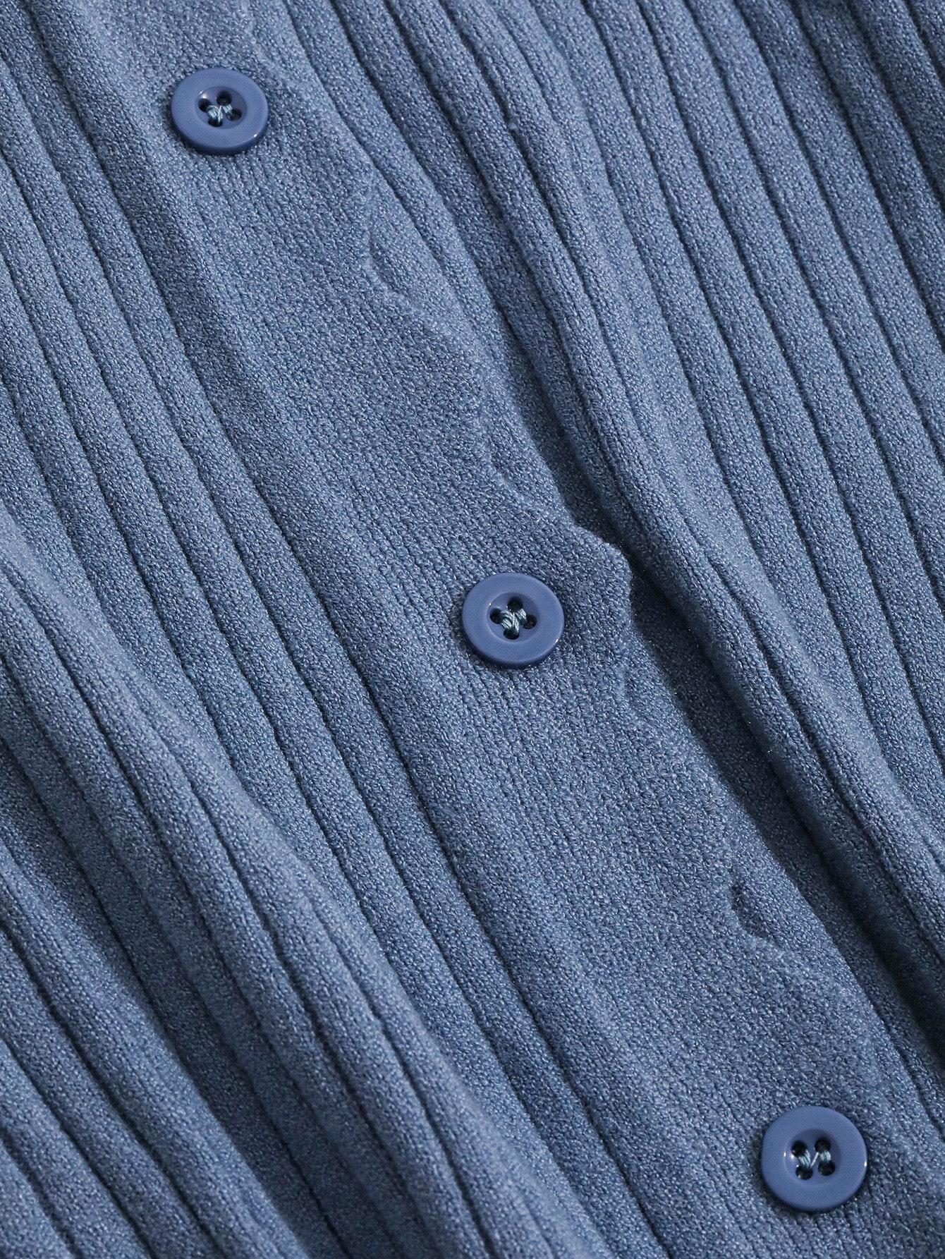 NIEBIESKI SWETER GUZIKI