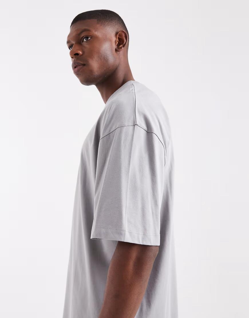 SZARY T-SHIRT OVERSIZE
