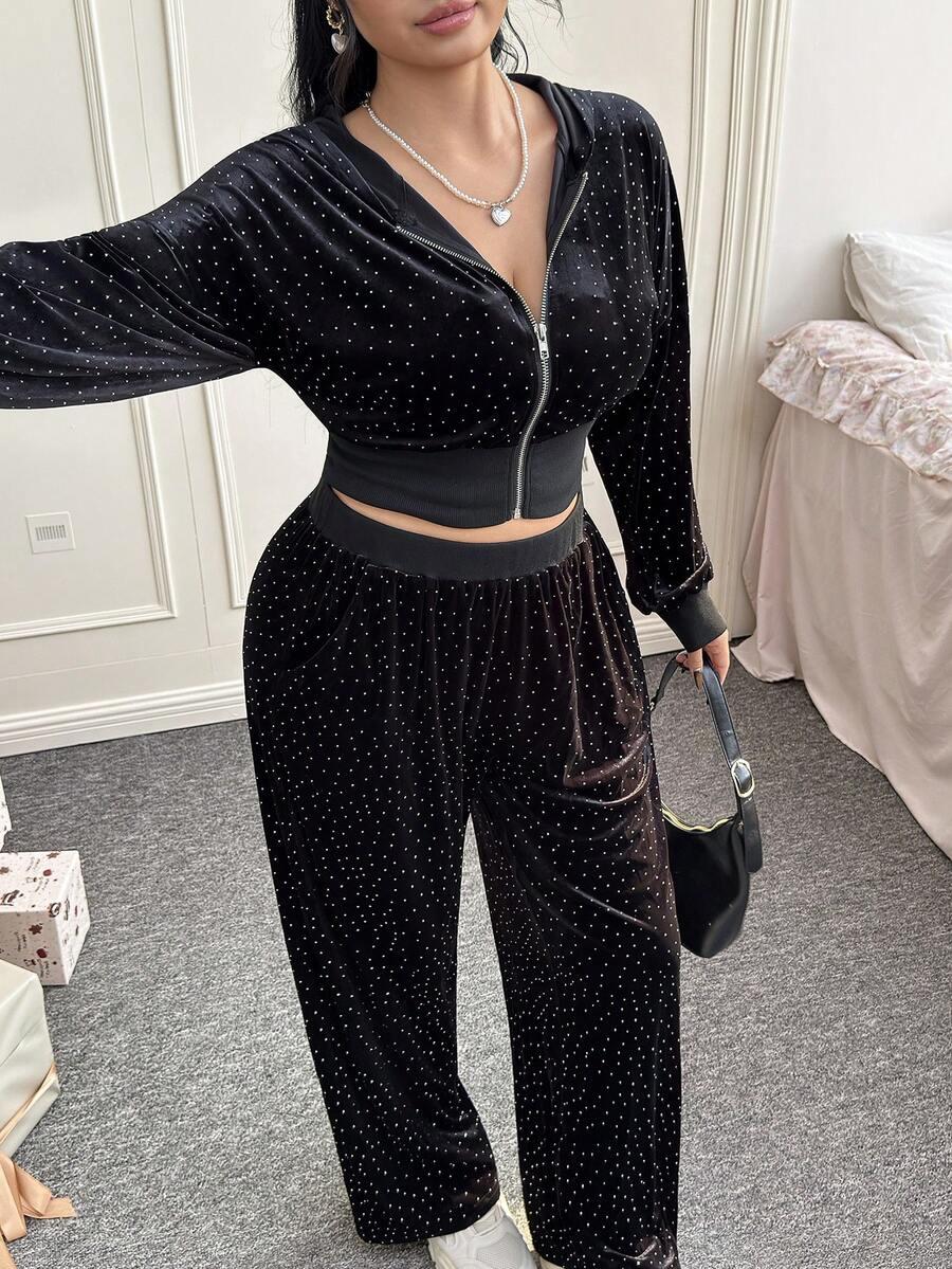 czarna bluza kaptur