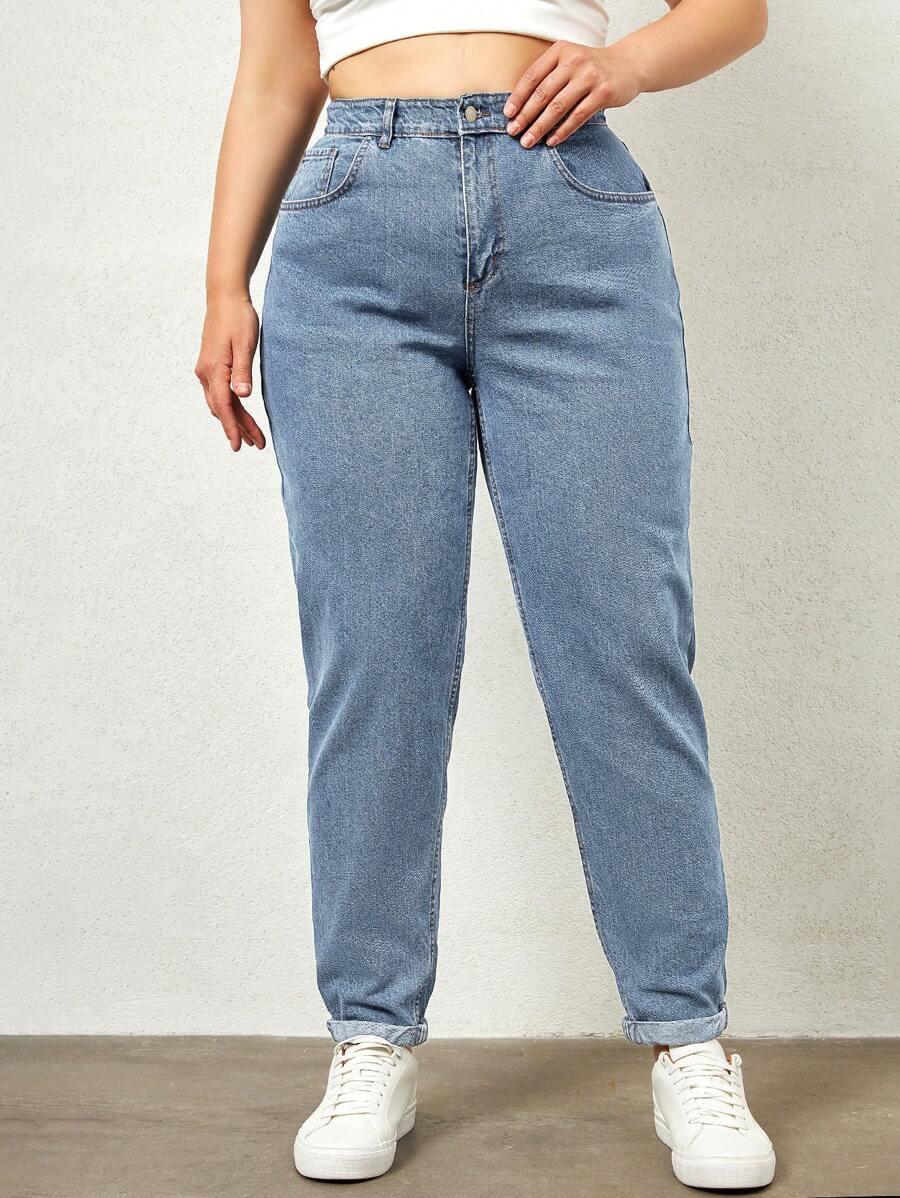 niebieskie spodnie jeans 