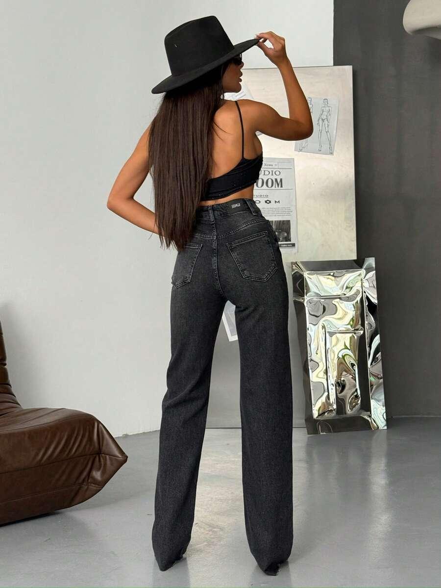 czarne spodnie jeans