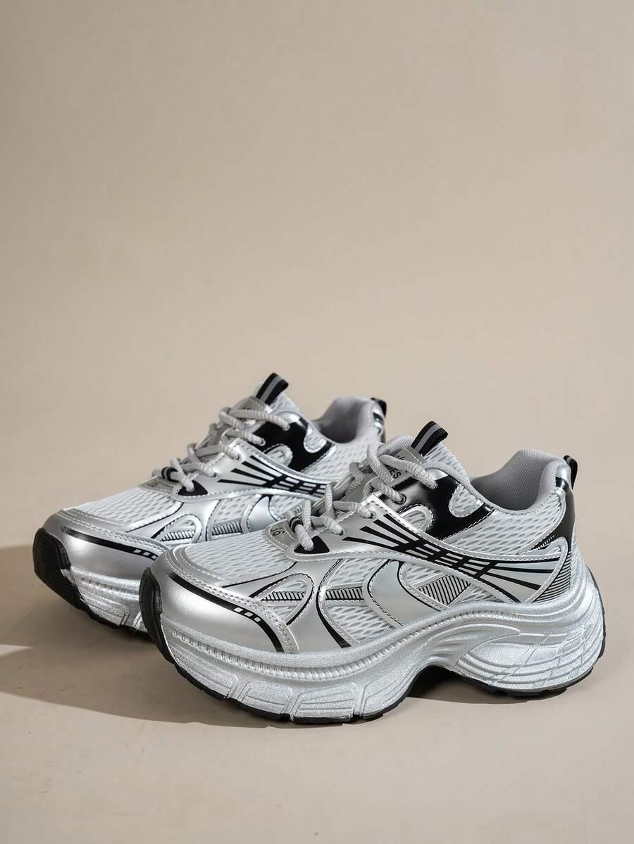 srebrne buty sportowe