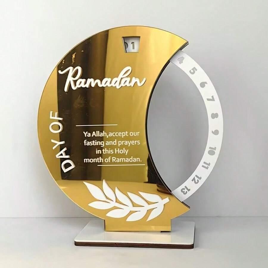 obrotowy drewniany kalendarz Ramadan