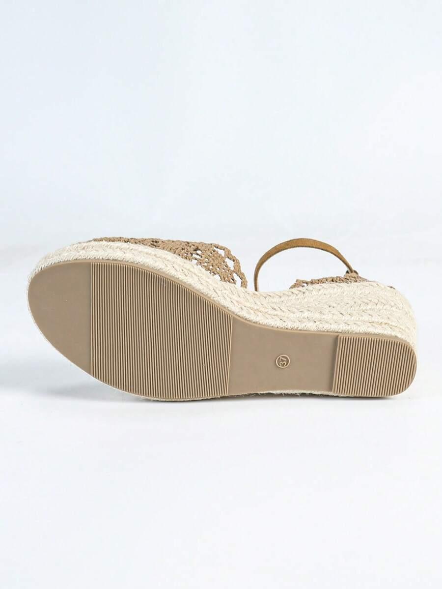 brązowe espadryle koturn