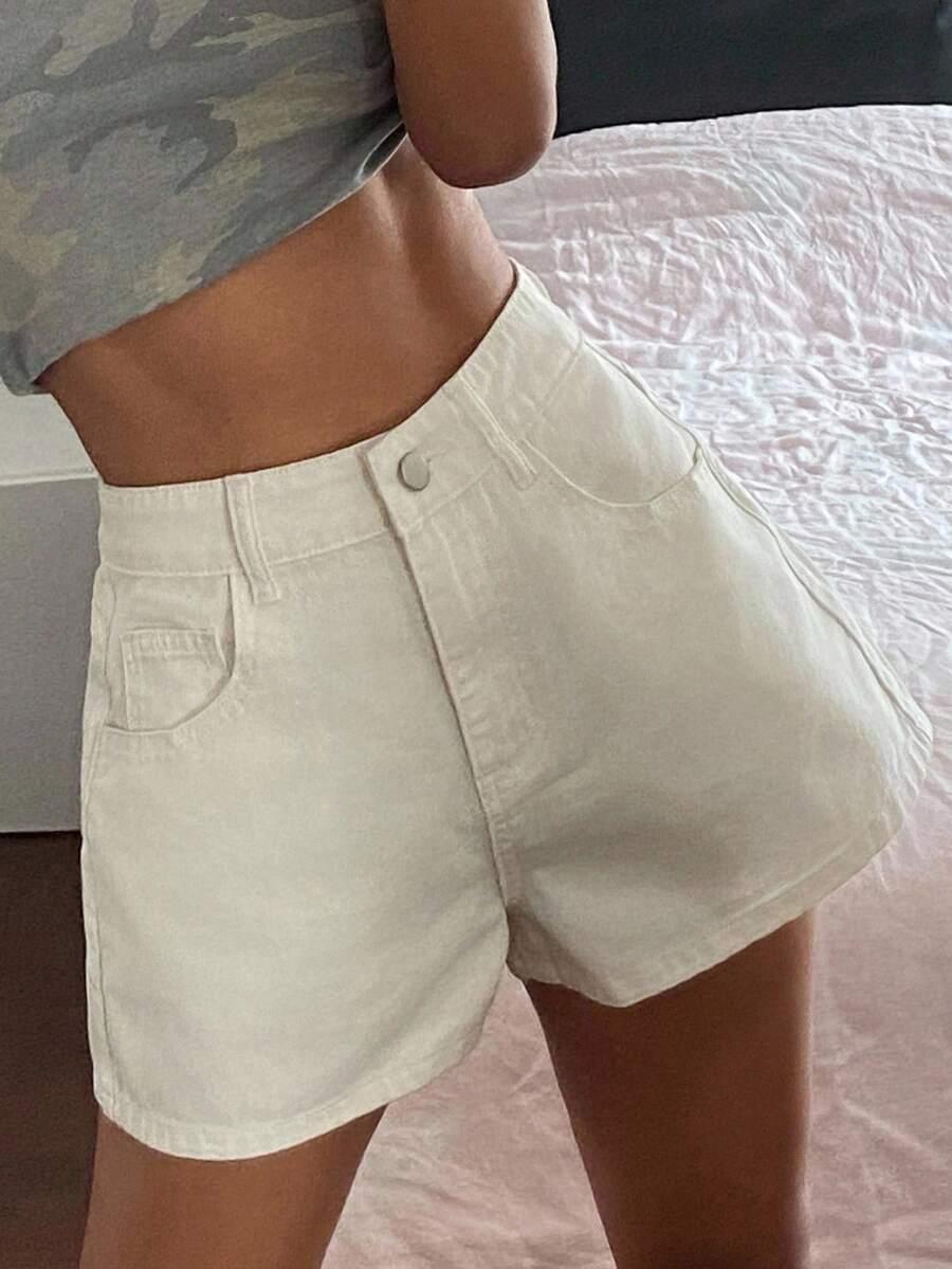 BIAŁE SPODENKI JEANS