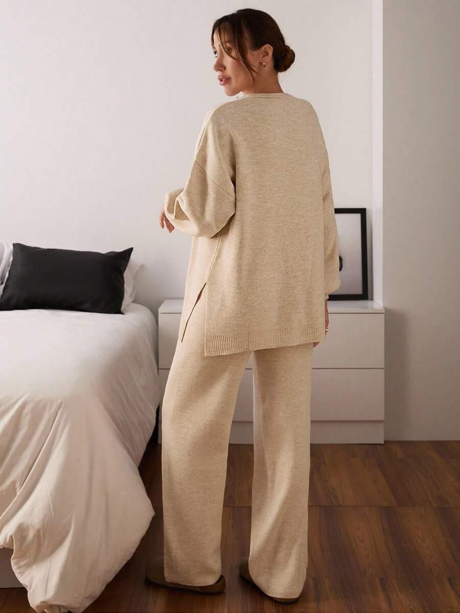 beżowy komplet sweter spodnie