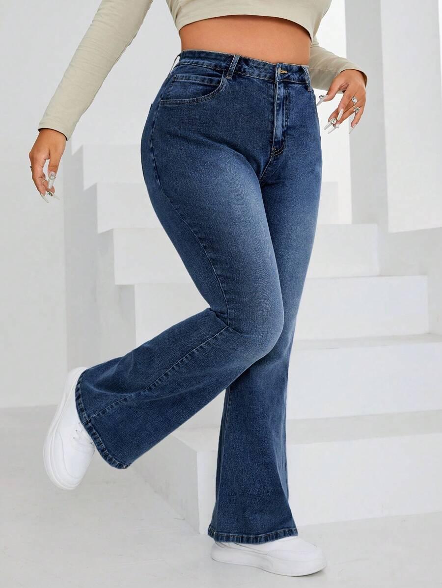 niebieskie jeansy dzwony 