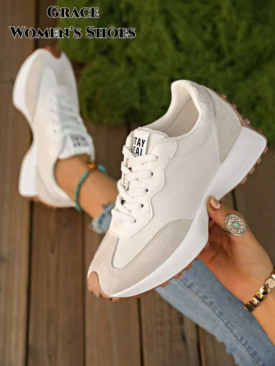 Buty sportowe sznurowane 