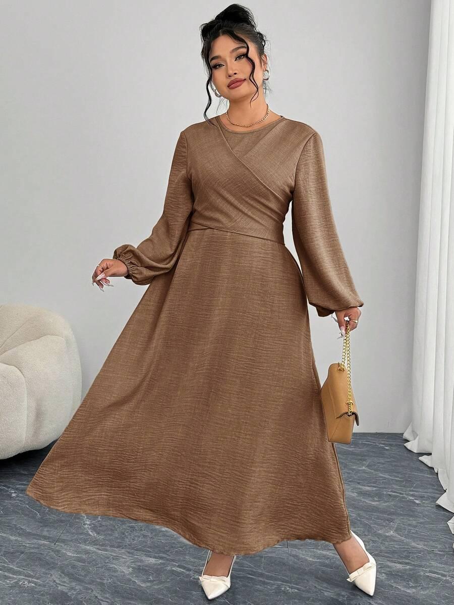 SUKIENKA PLUS SIZE ROZKLOSZOWANA MIDI DŁUGI RĘKAW