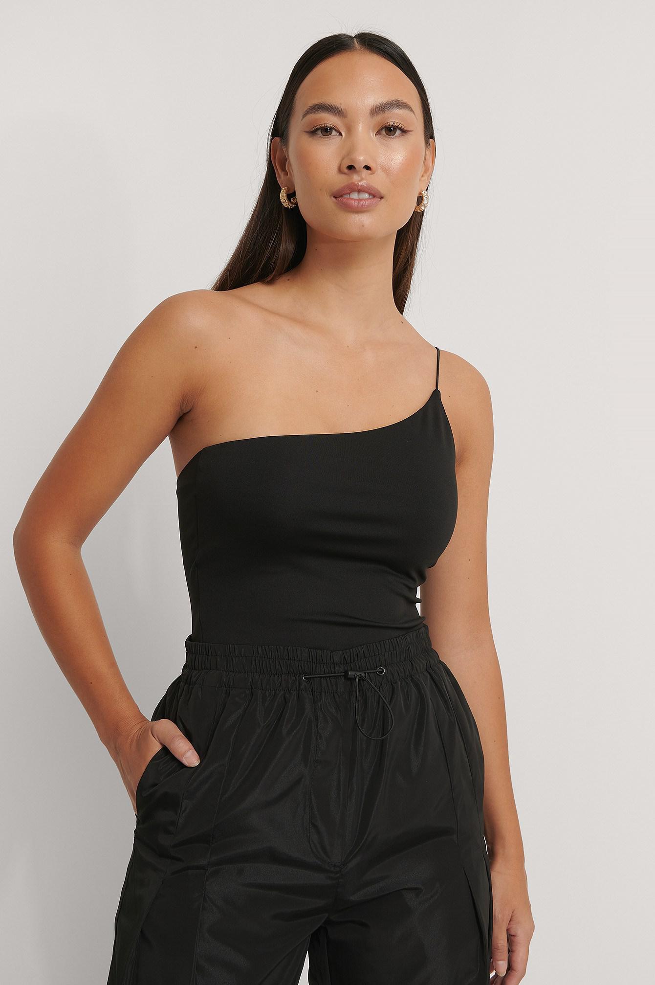 czarny asymetryczny top basic