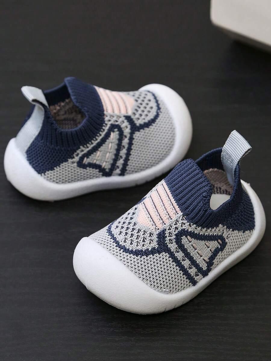 WKŁADANE DZIECIĘCE BUTY 