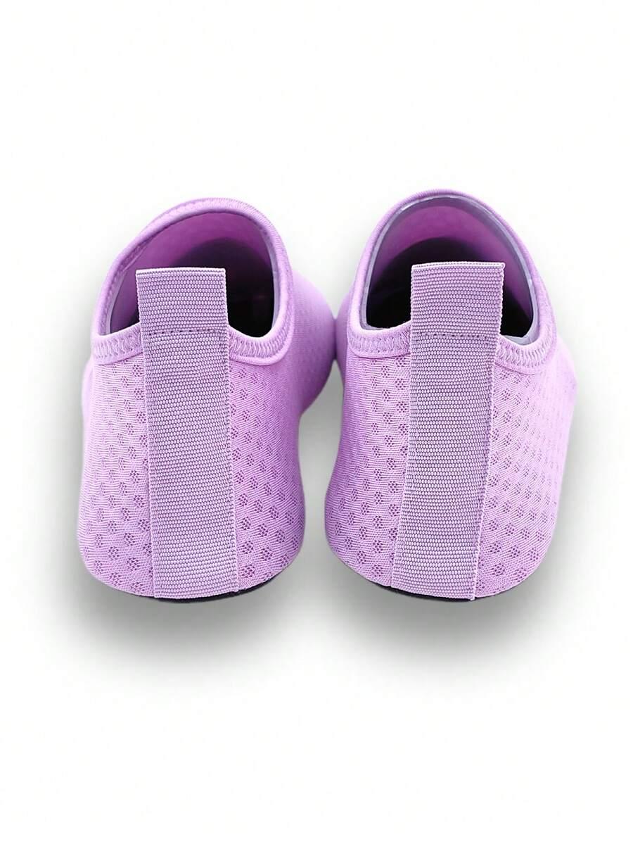 fioletowe buty do pływania