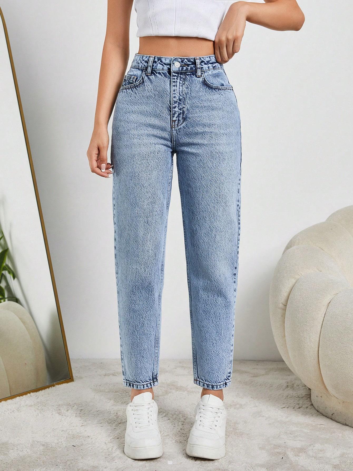 niebieskie spodnie jeans wysoki stan mom fit 