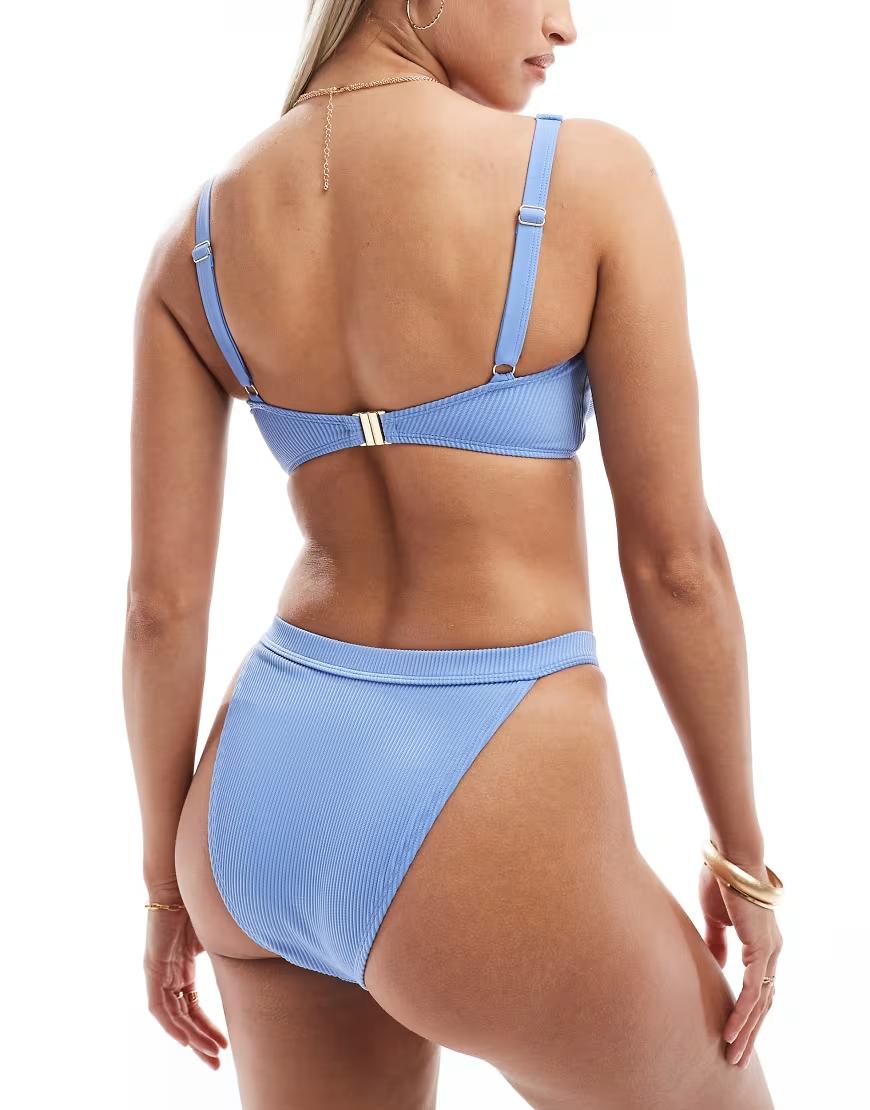 niebieski dół od bikini prążki