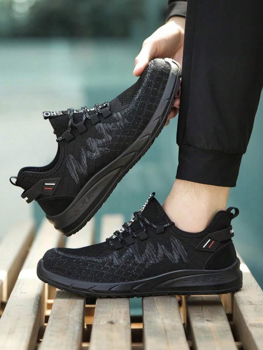 czarne buty sporotwe