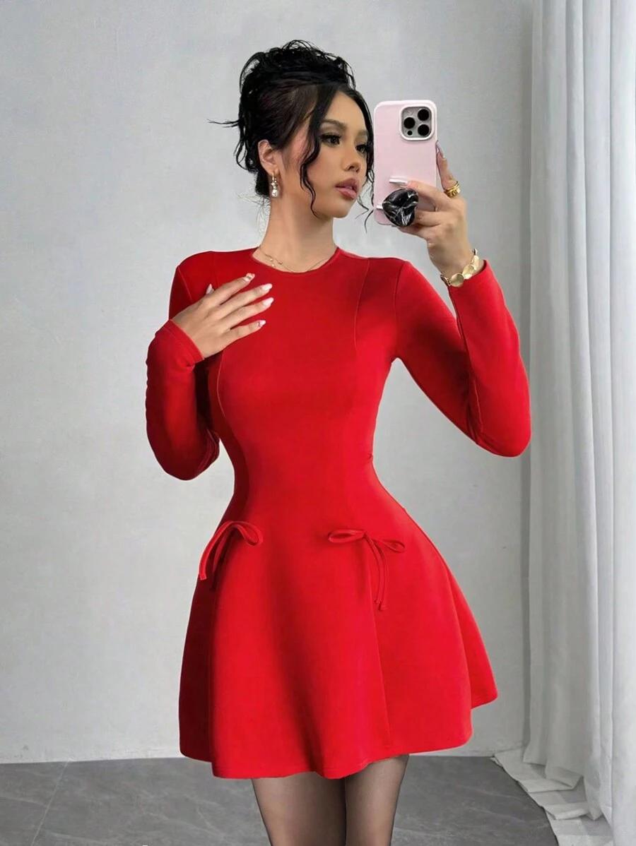 czerwona mini sukienka