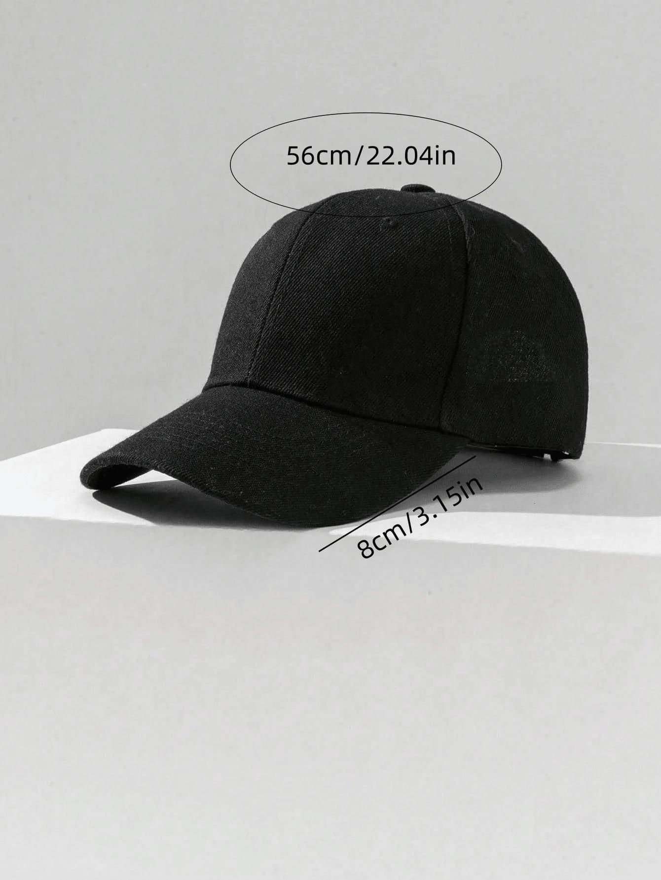 czarna czapka z daszkiem