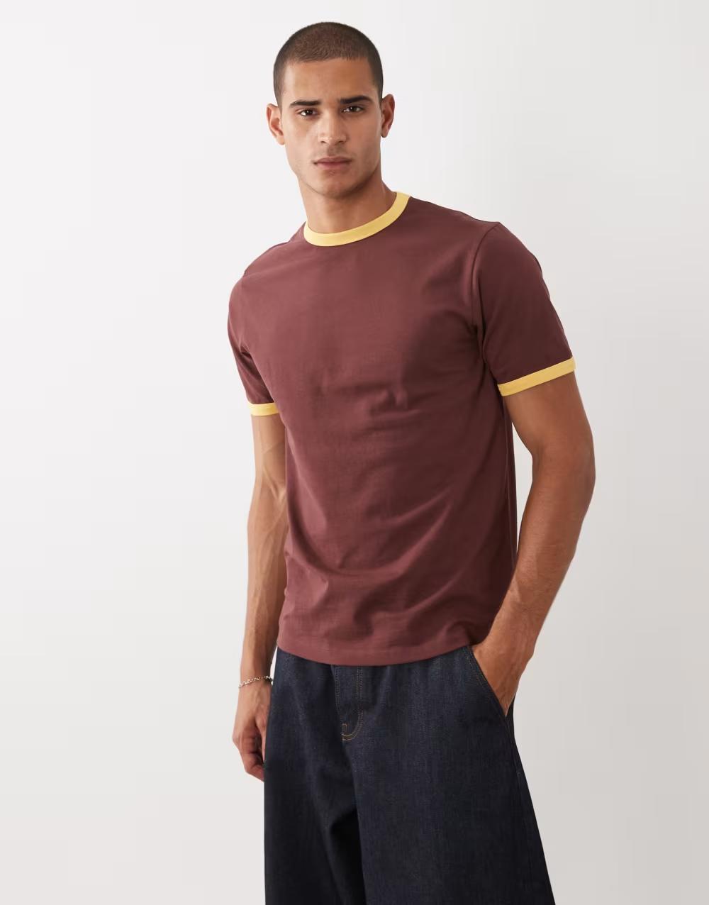 brązowy t-shirt okrągły dekolt krótki rękaw