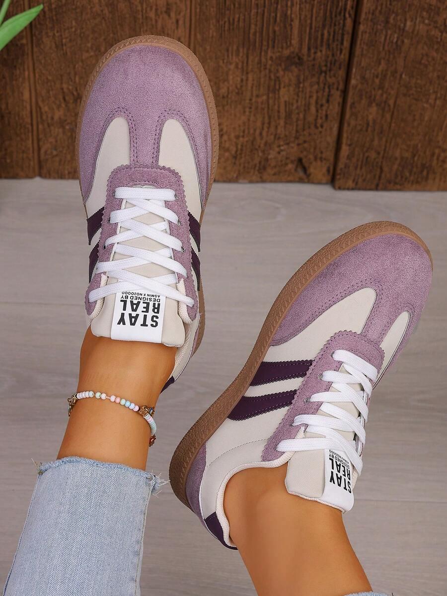 fioletowe buty sportowe 