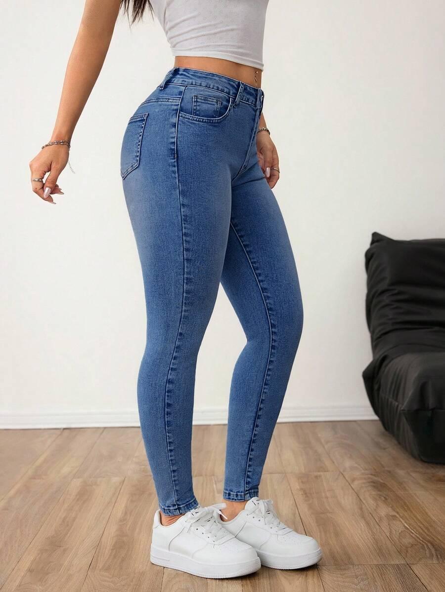 NIEBIESKIE SPODENKI JEANS
