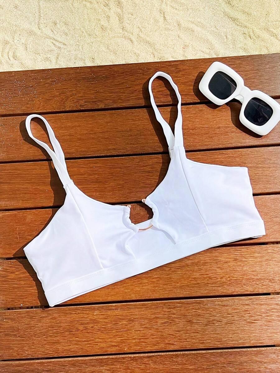 biała góra od bikini 