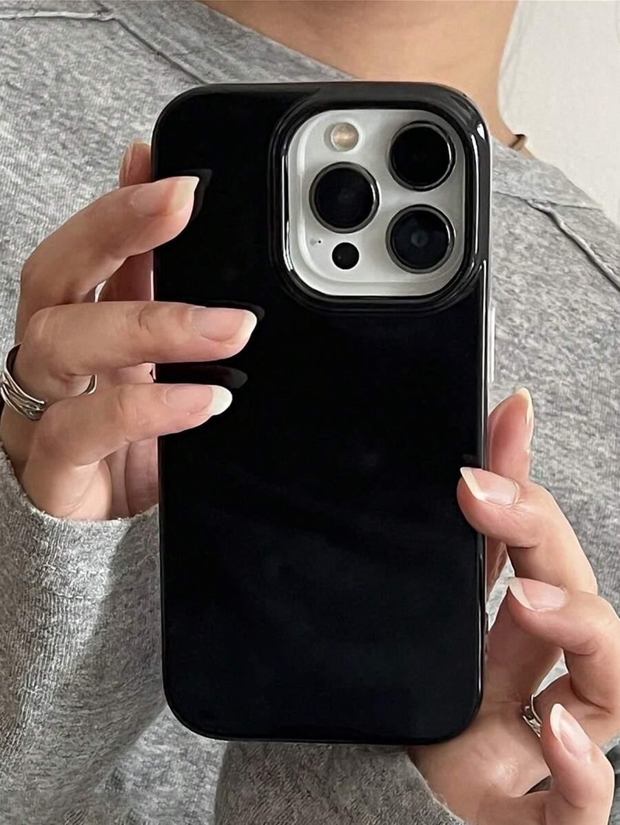 czarne etui na telefon 